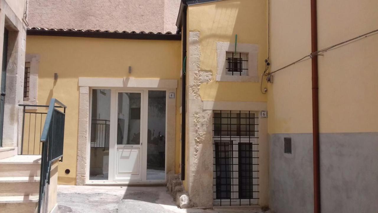 Aurispa Rooms Noto Buitenkant foto